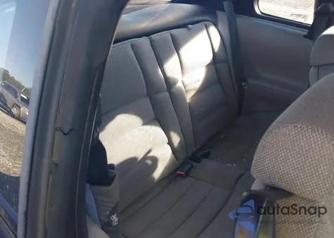 1998 Ford Mustang z USA, uszkodzony, nr VIN 1FAFP4047WF252582